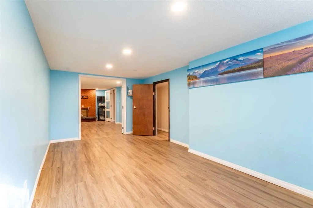 2018 Cottonwood Crescent SE