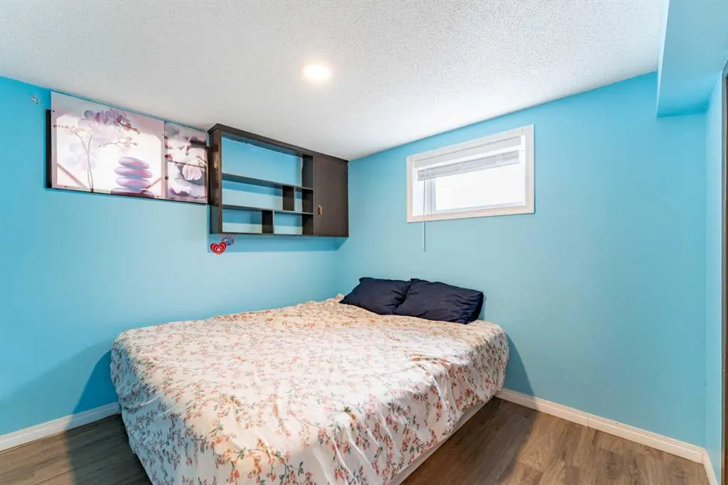 2018 Cottonwood Crescent SE