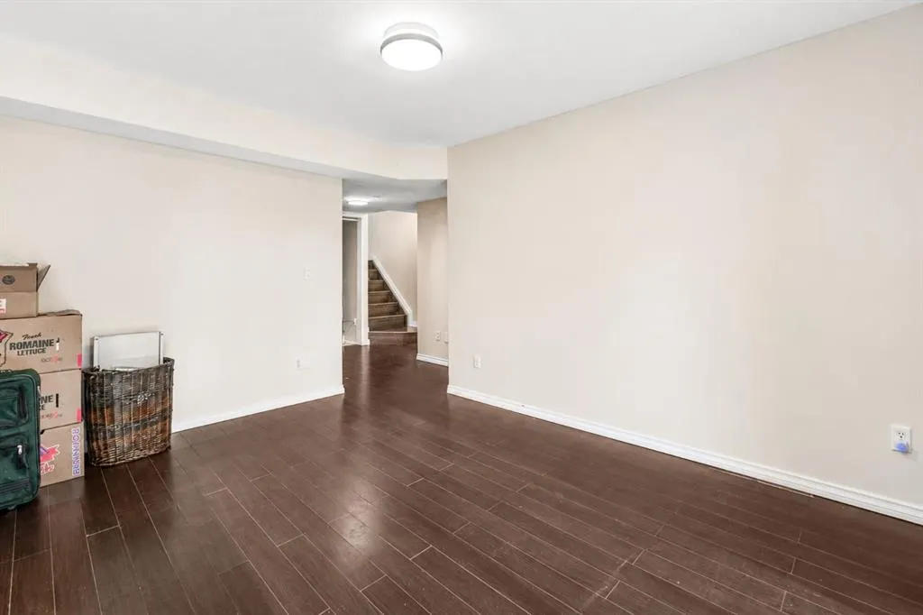 69 Leung Place
