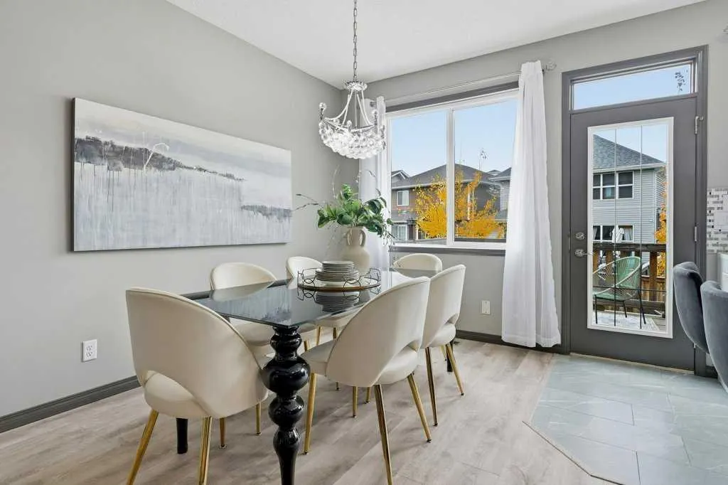 19 Auburn Crest Manor SE