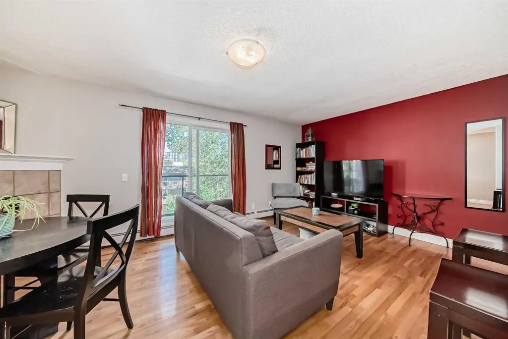 1027 1 Avenue NW #401