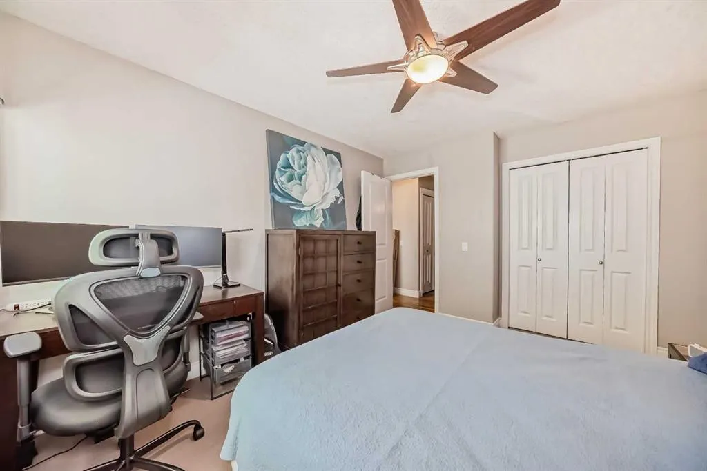 1027 1 Avenue NW #401