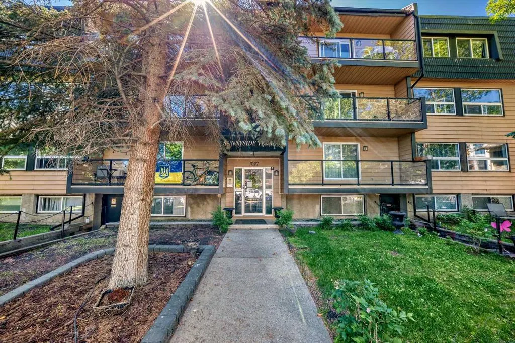 1027 1 Avenue NW #401