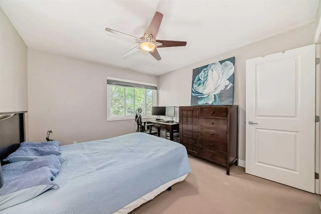 1027 1 Avenue NW #401