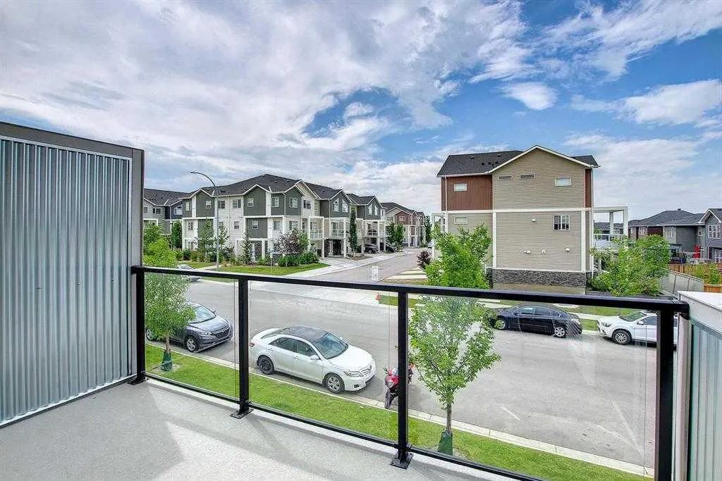 245 Redstone Walk NE #203