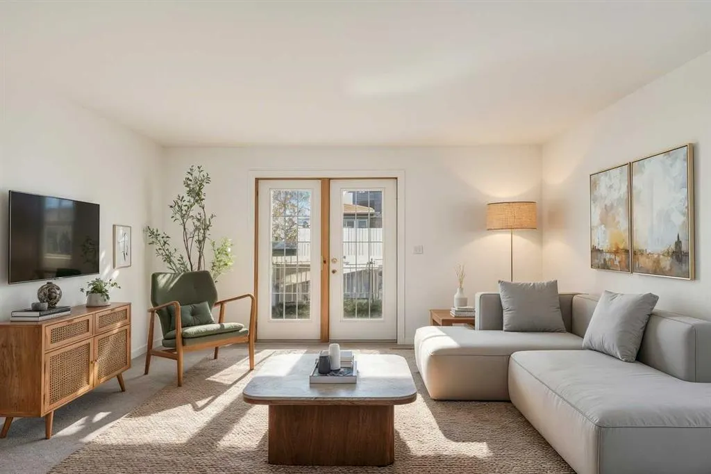32 Whitnel Court NE #42