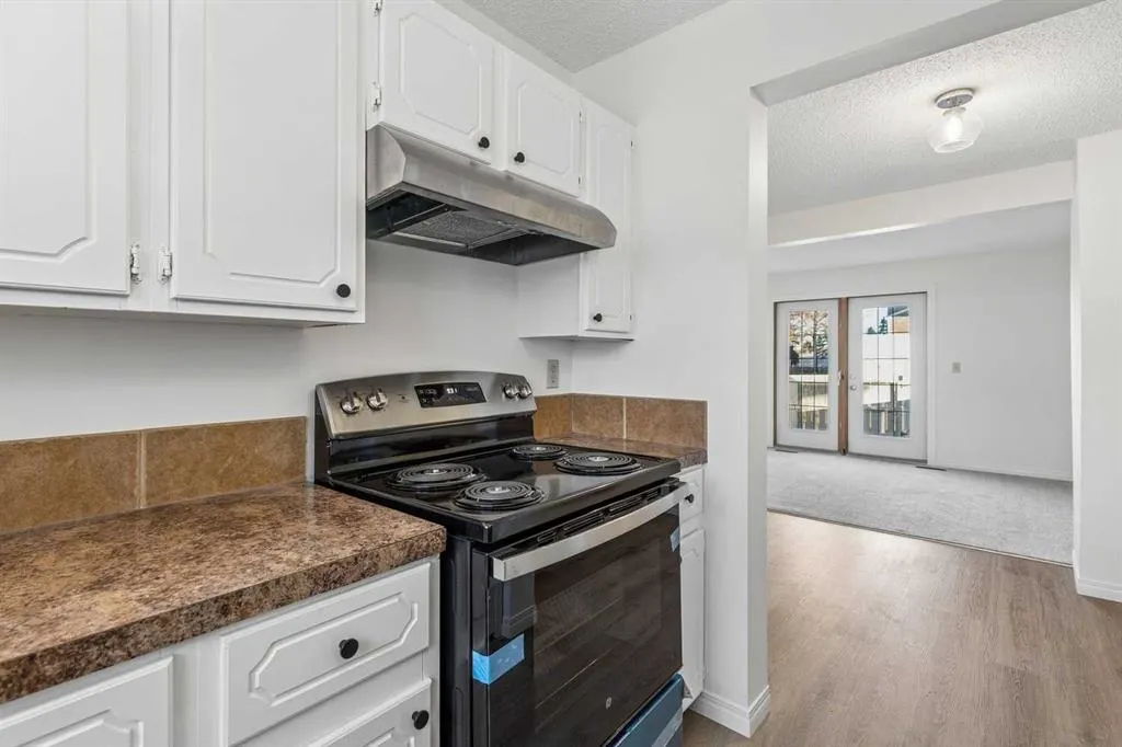 32 Whitnel Court NE #42