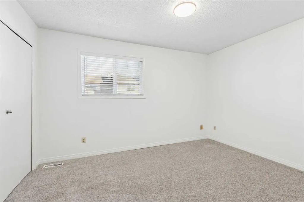 32 Whitnel Court NE #42