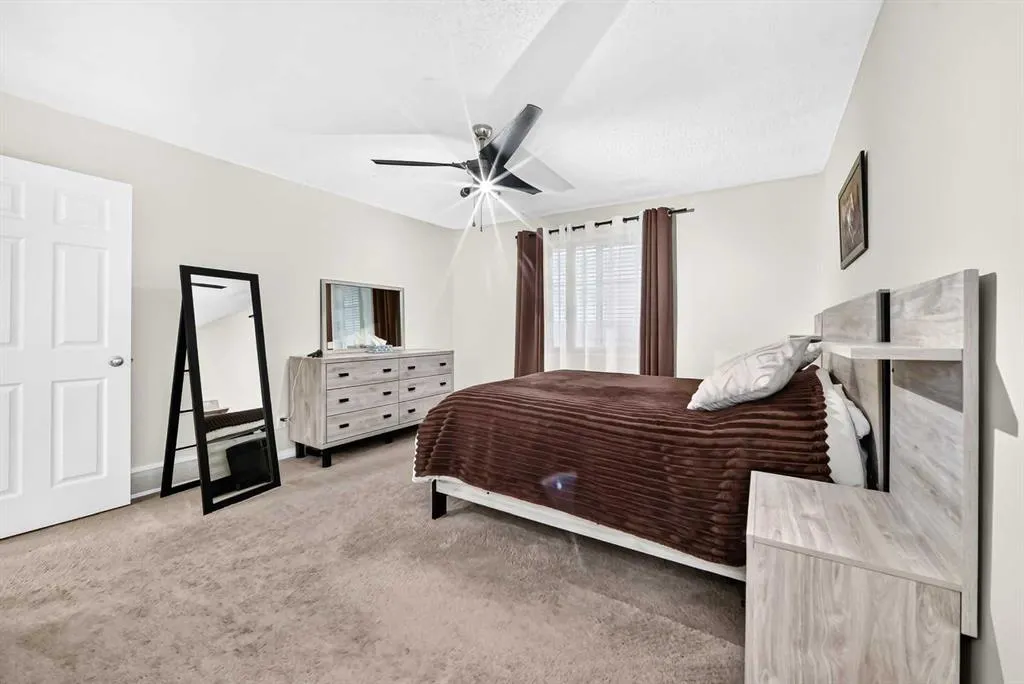 268 viewpointe Terrace