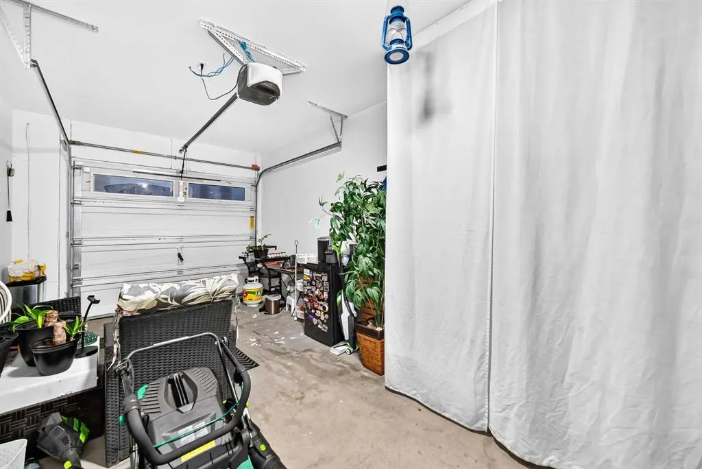 268 viewpointe Terrace
