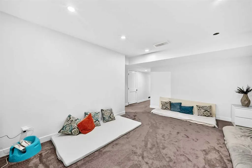 268 viewpointe Terrace