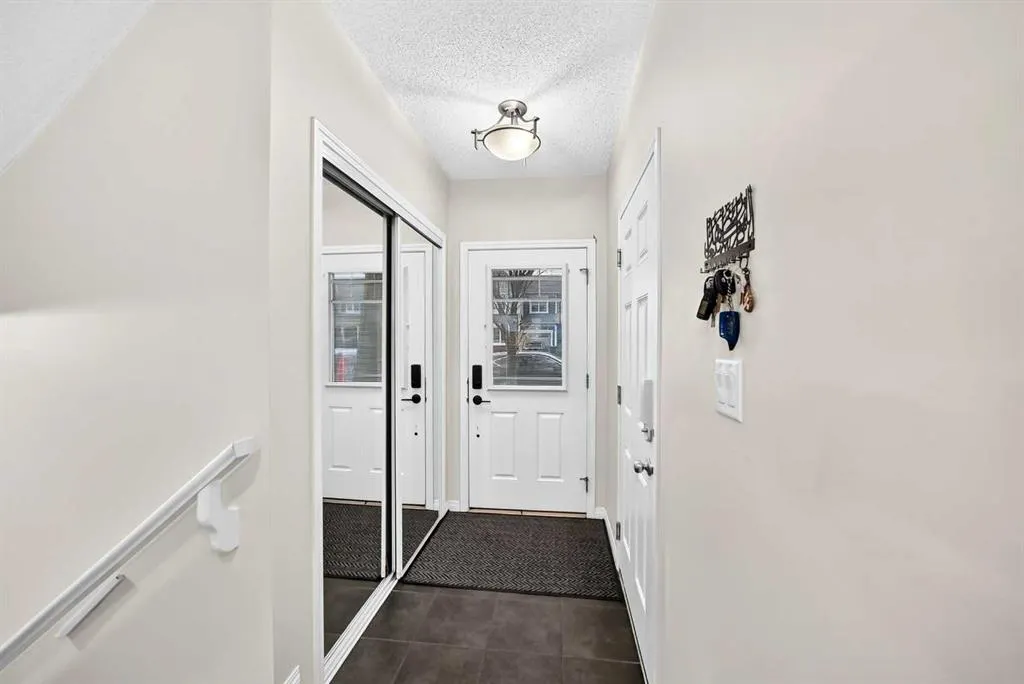 268 viewpointe Terrace