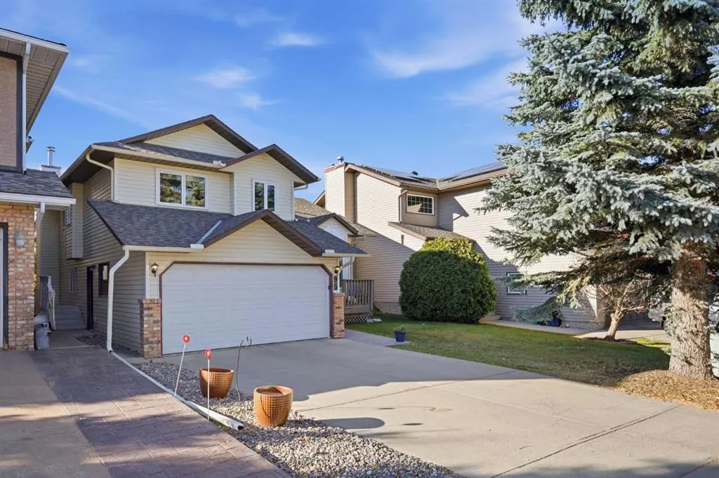 95 Macewan Ridge Close NW