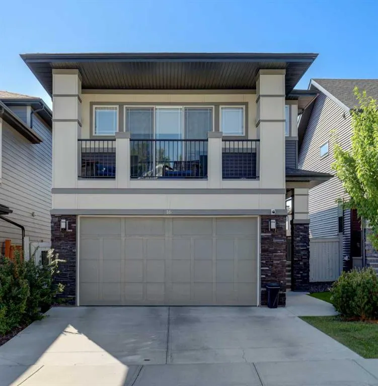 16 Tuscany Valley Grove NW