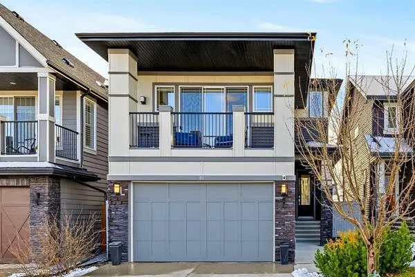 16 Tuscany Valley Grove NW