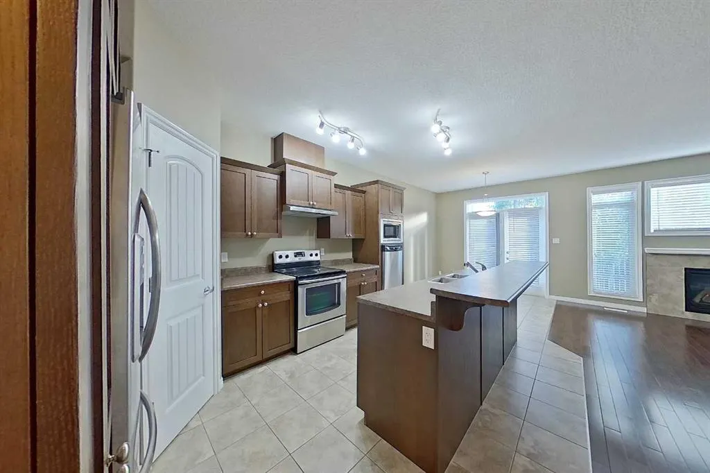 1600 Main Street SW #109