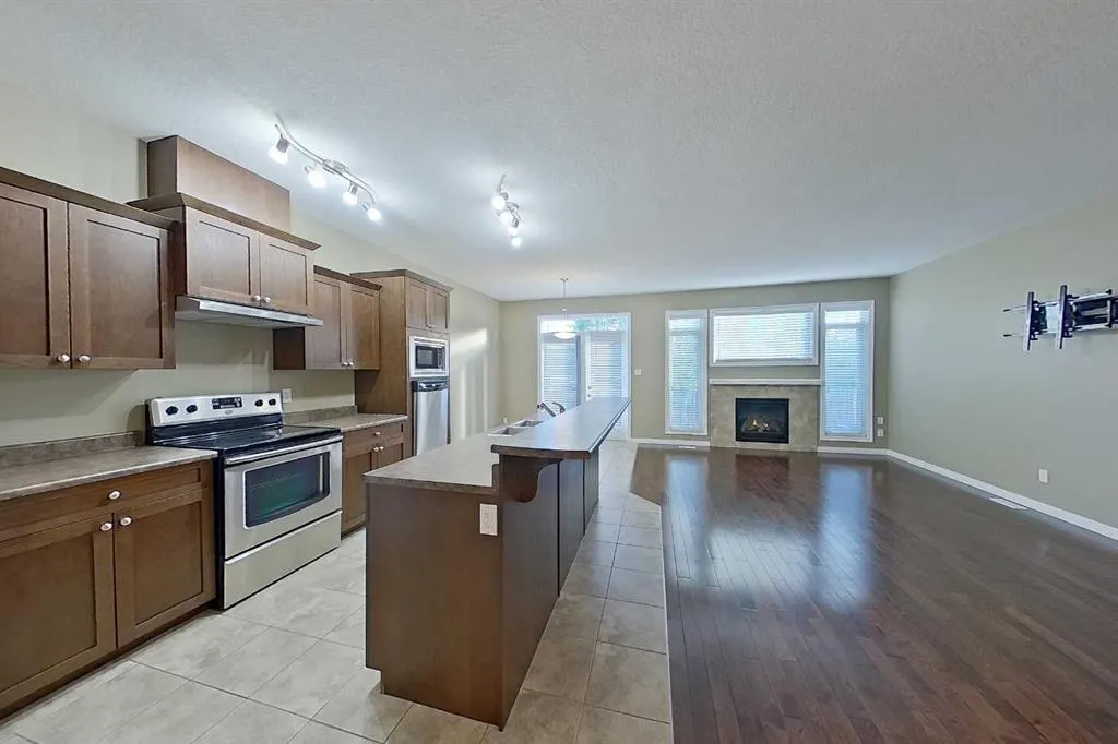 1600 Main Street SW #109