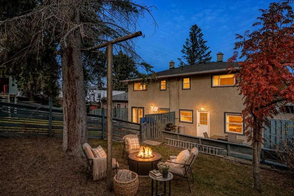 211/213 43 Avenue SW