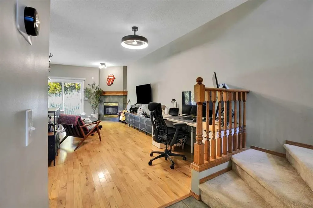 145 Hamptons Link NW
