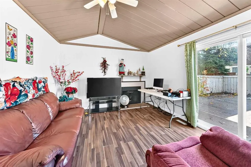 5404 10 Avenue SE #130