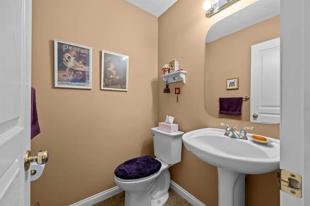 3 Tuscany Meadows Crescent NW