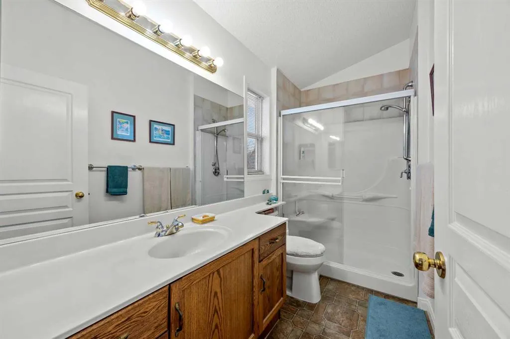 3 Tuscany Meadows Crescent NW
