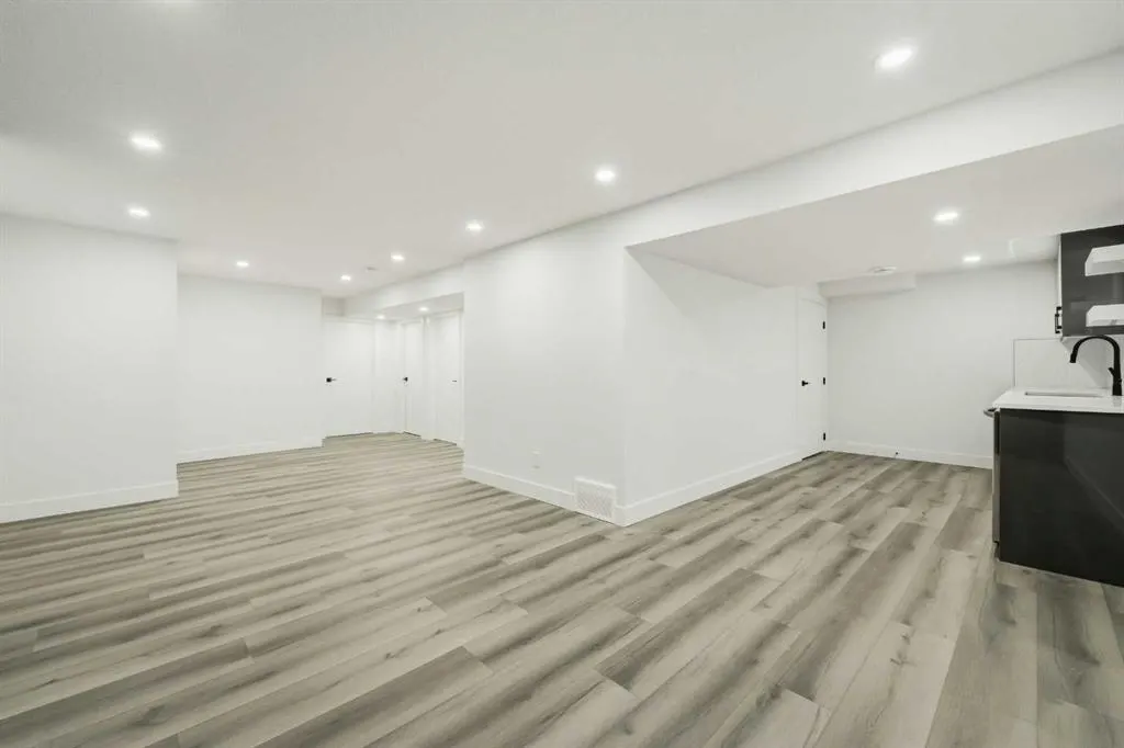 45 Westover Drive SW