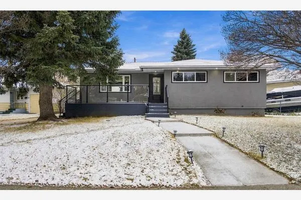 45 Westover Drive SW