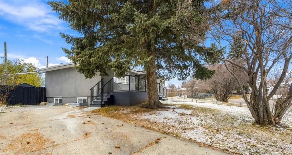 45 Westover Drive SW
