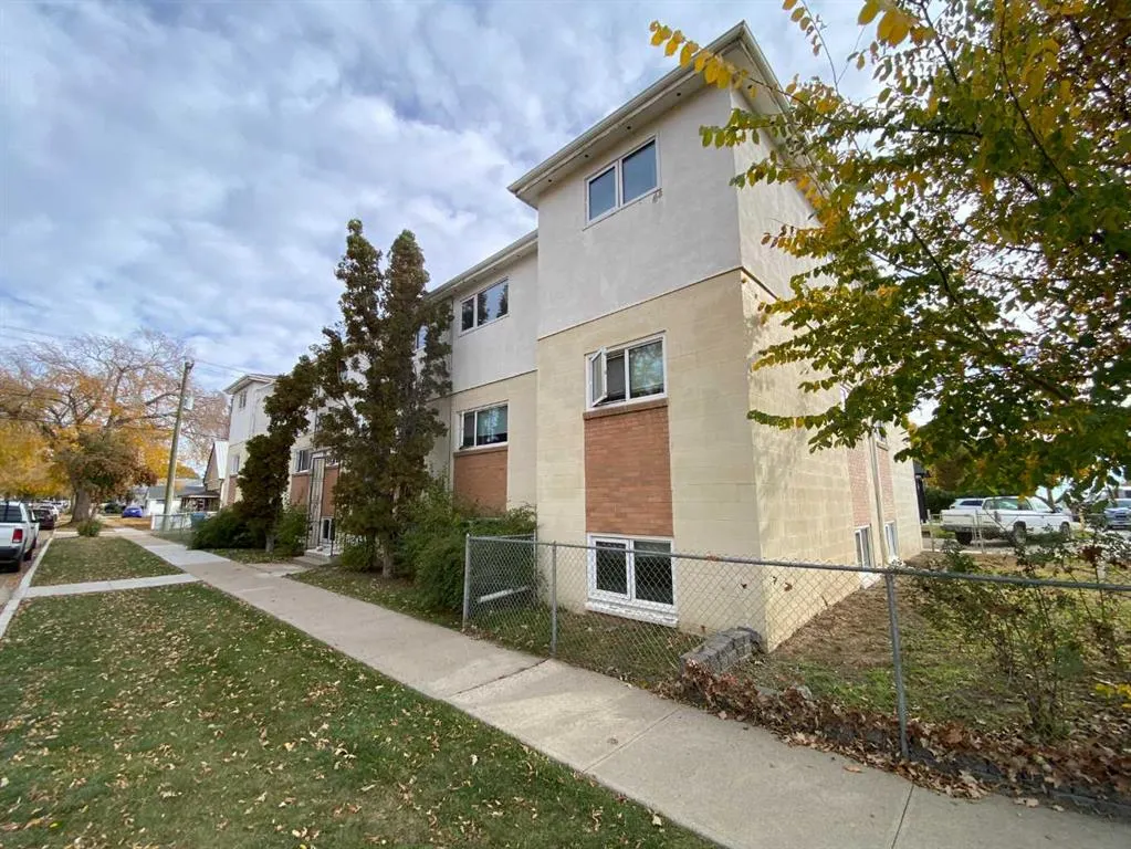 104 1 Street E #1-12