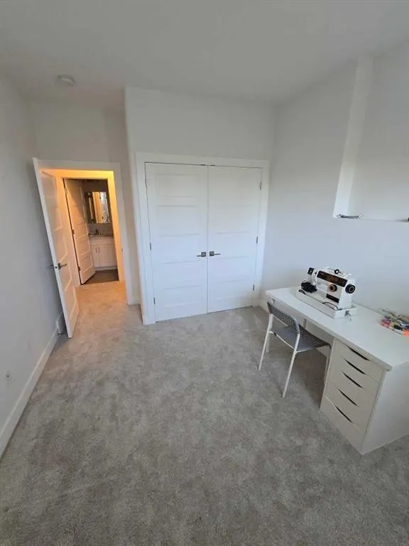 805 Sunset Place