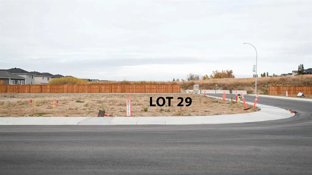 4 Lakewood Way