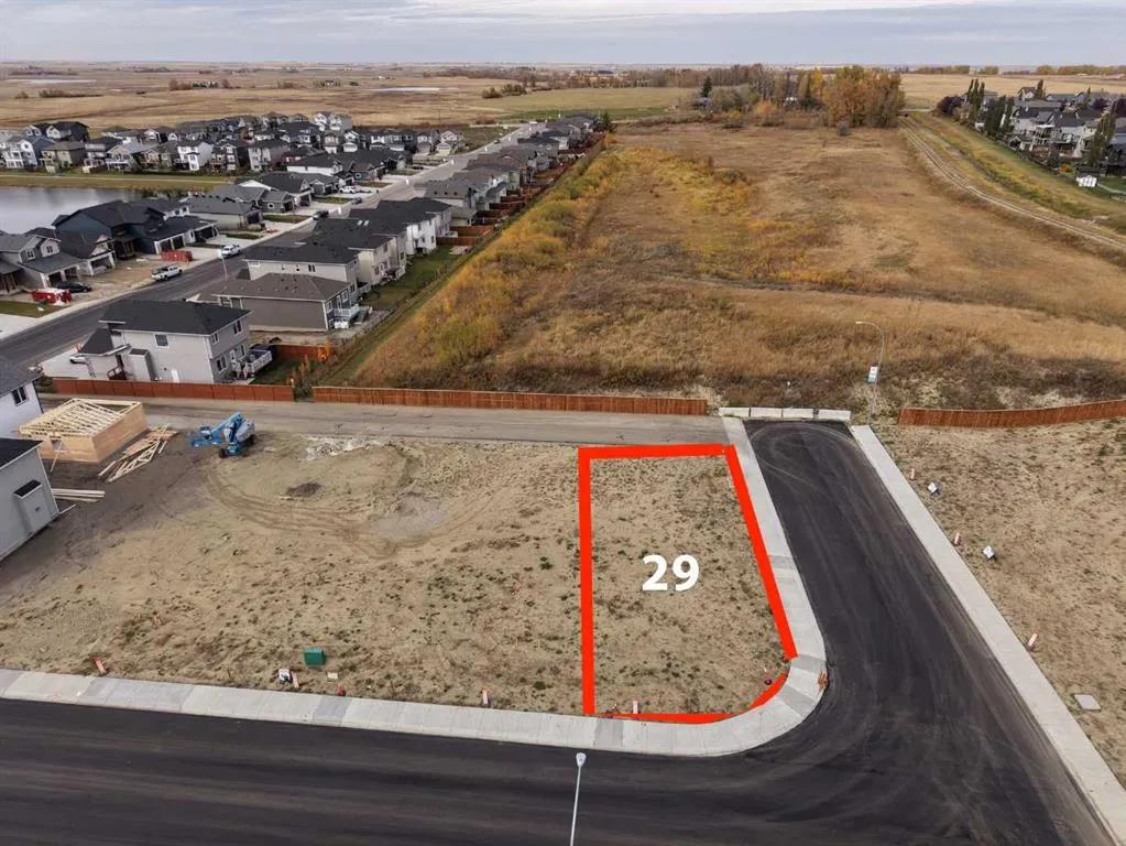 4 Lakewood Way