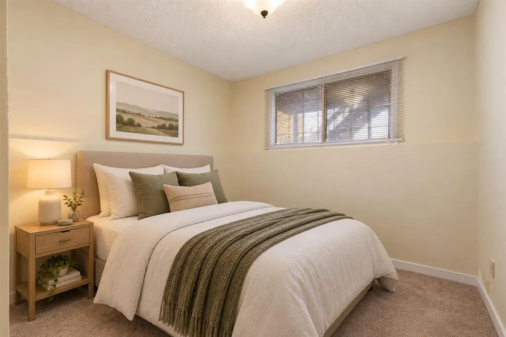 20 Dalhousie Crescent NW