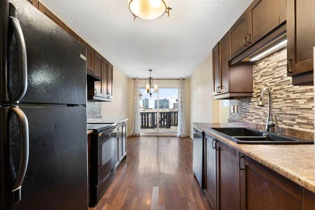 20 Dalhousie Crescent NW