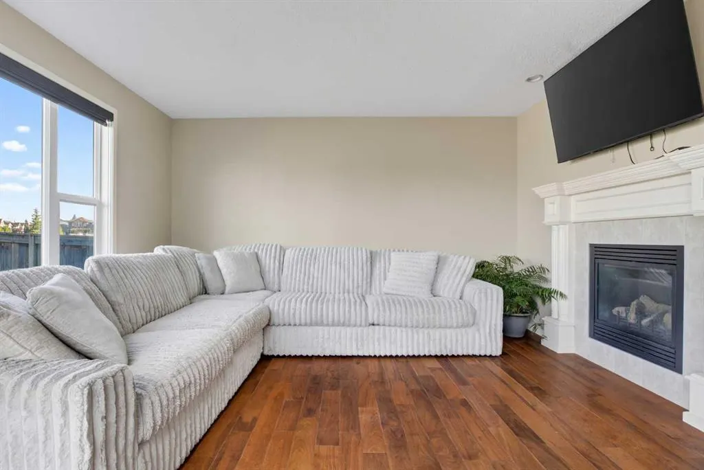 76 Auburn Glen Heights SE