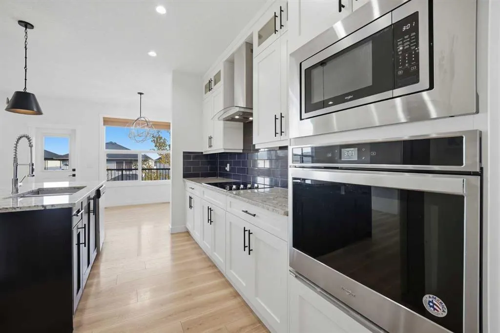 110 Baysprings Gardens SW