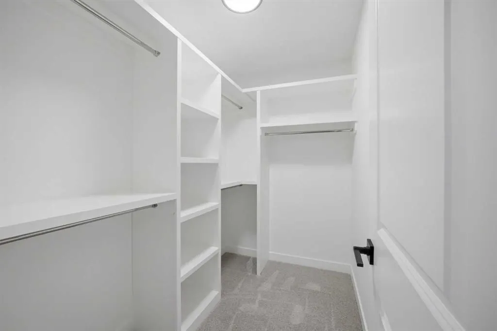 110 Baysprings Gardens SW