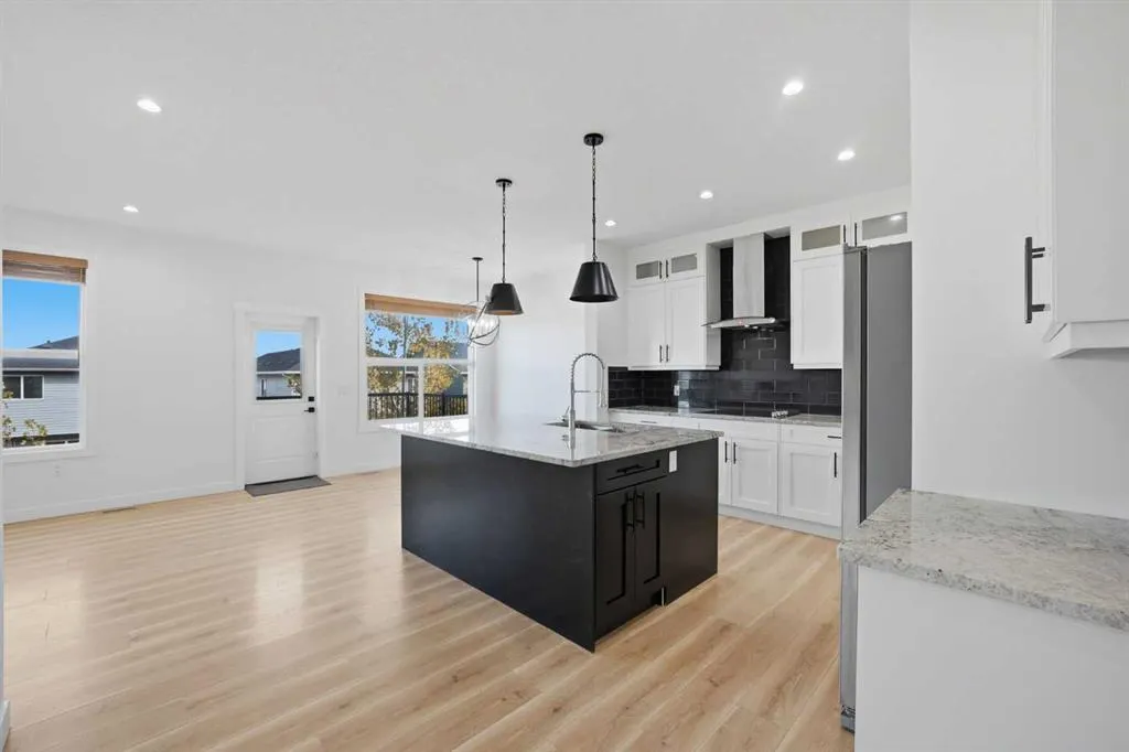 110 Baysprings Gardens SW
