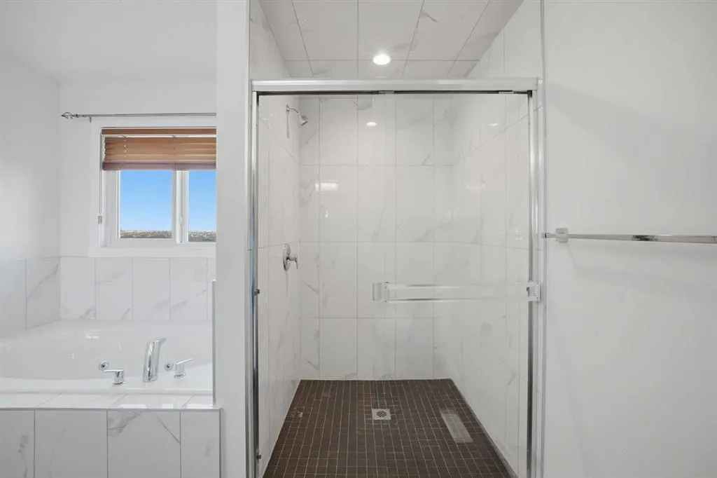 110 Baysprings Gardens SW