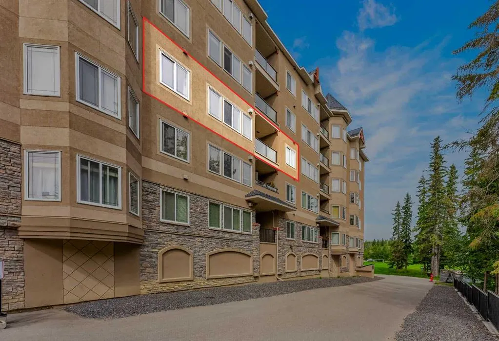 30 Discovery Ridge Close SW #305