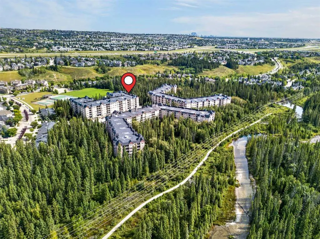 30 Discovery Ridge Close SW #305