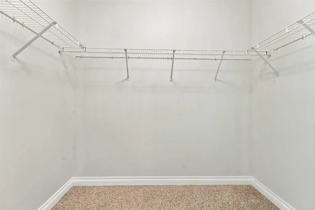 30 Discovery Ridge Close SW #305
