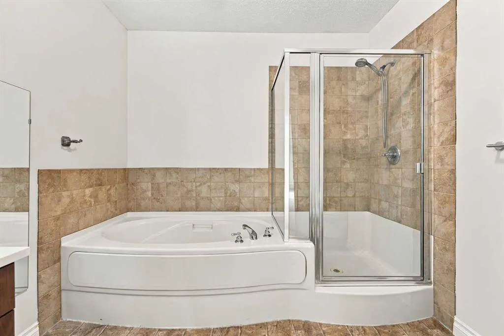30 Discovery Ridge Close SW #305