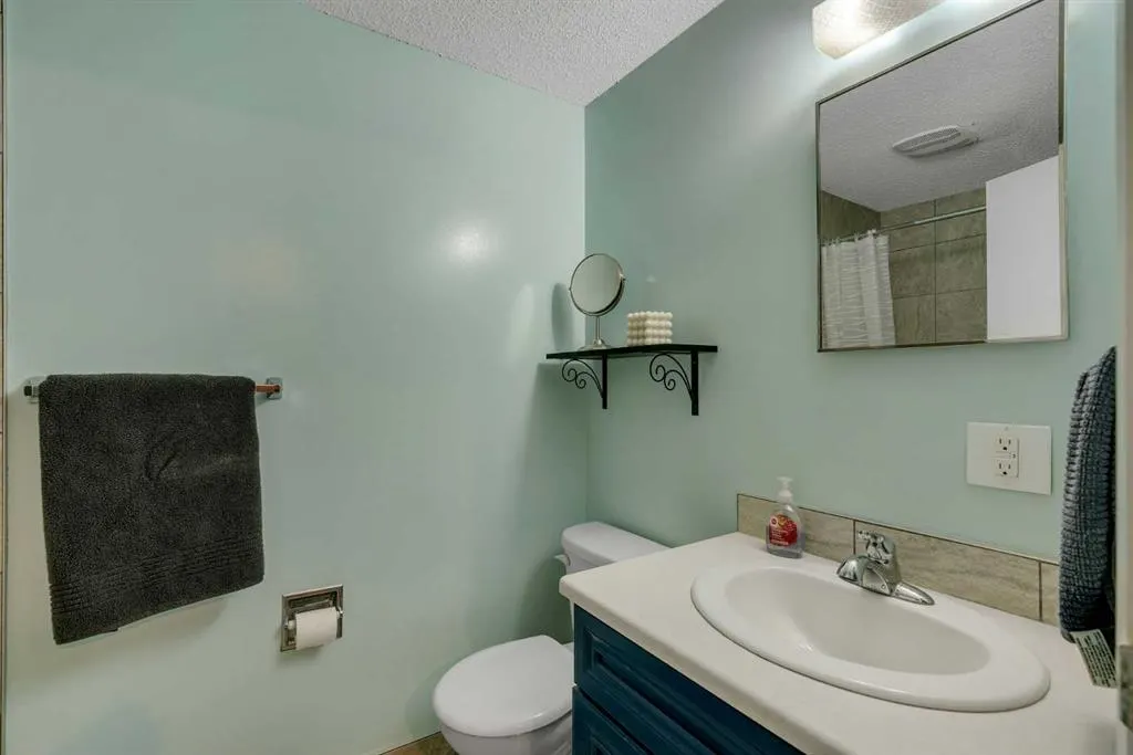 203 Lynnview Road SE #81