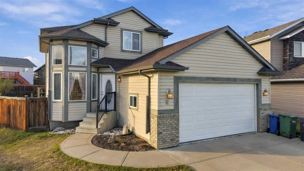 72 Oak Drive