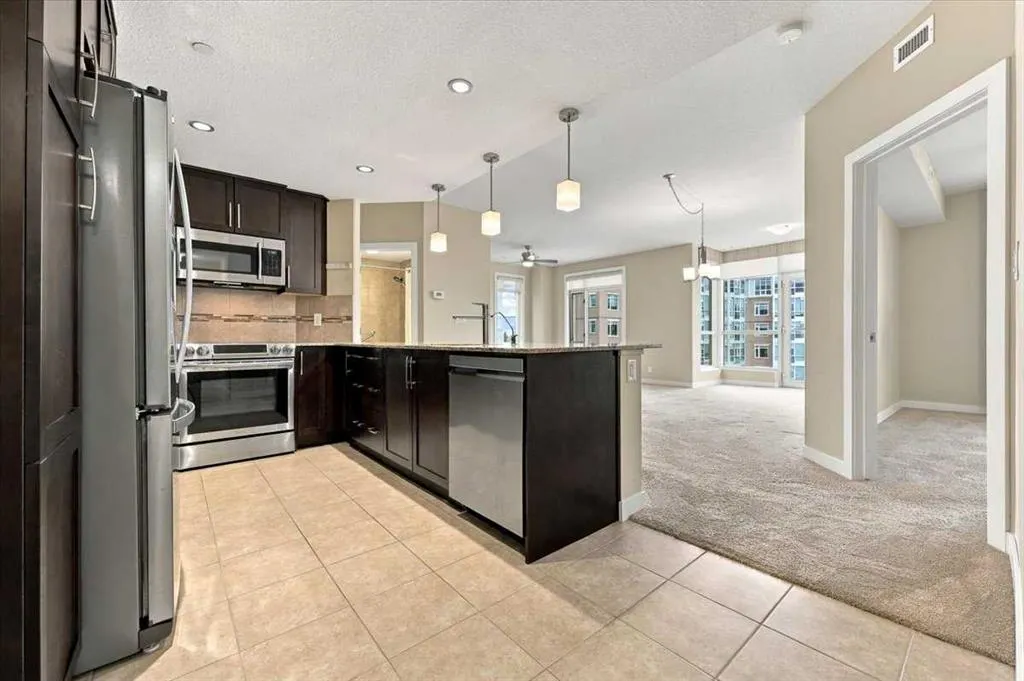 24 Varsity Estates Circle NW #502