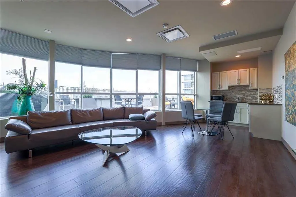 24 Varsity Estates Circle NW #502