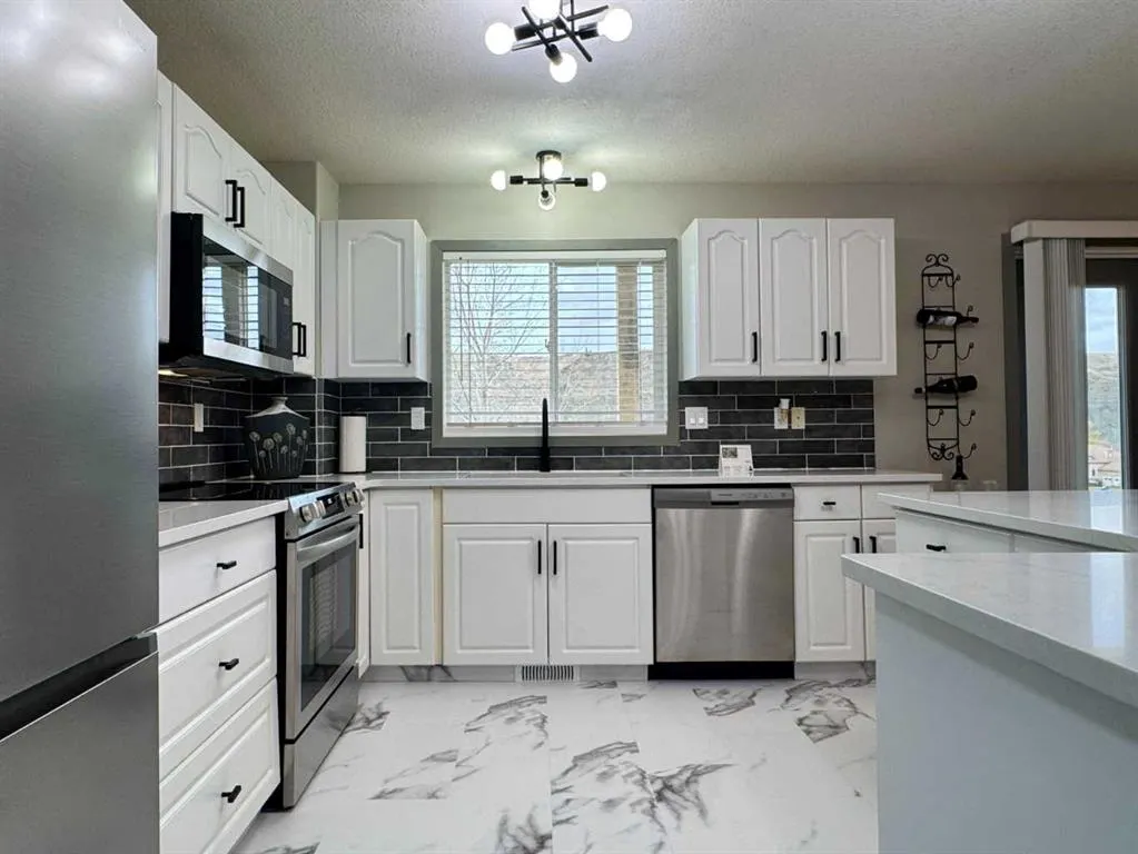 398 Canyon Boulevard #2 (B)