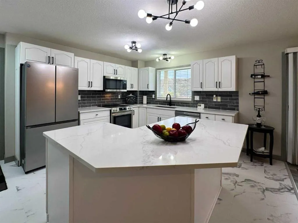 398 Canyon Boulevard #2 (B)